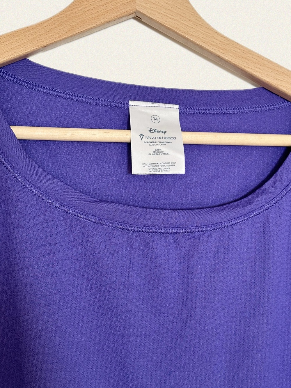 Ivivva x Disney High-Low Long Sleeve Top - Picture 4 of 5
